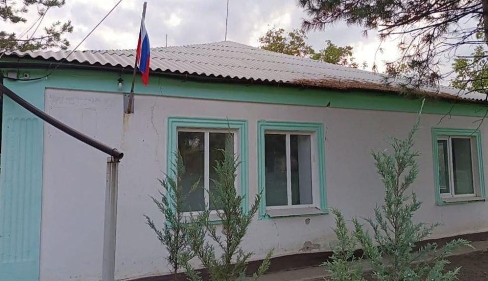 Молодежка Каневского района Кубани доставила в Рыковский детский сад "Росинка" гуманитарную помощь Молодежка Каневского района Кубани доставила в Рыковский детский сад "Росинка" гуманитарную помощь