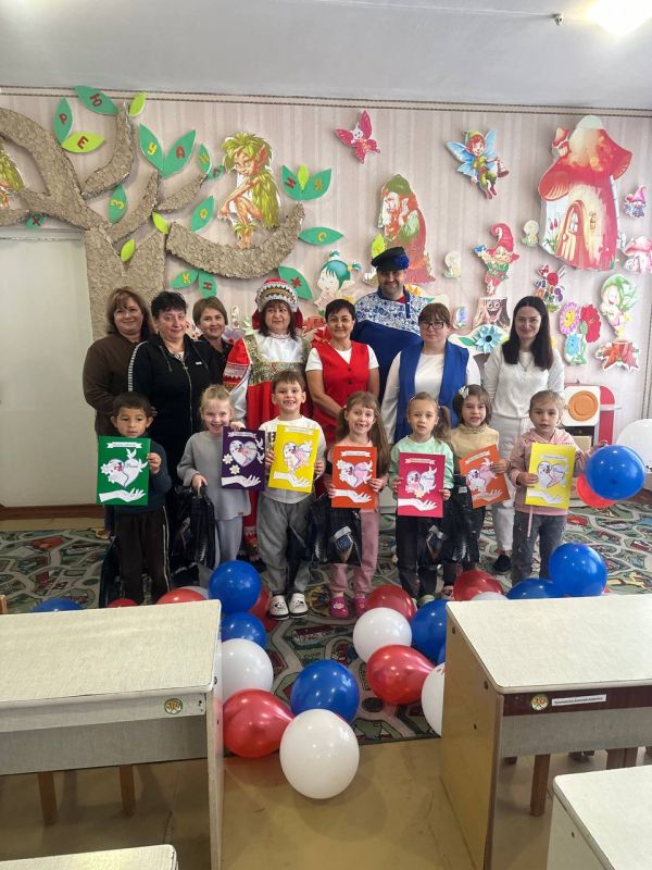 "Наш дом- Россия" Урок патриотизма и дружбы для самых маленьких "Наш дом- Россия" Урок патриотизма и дружбы для самых маленьких