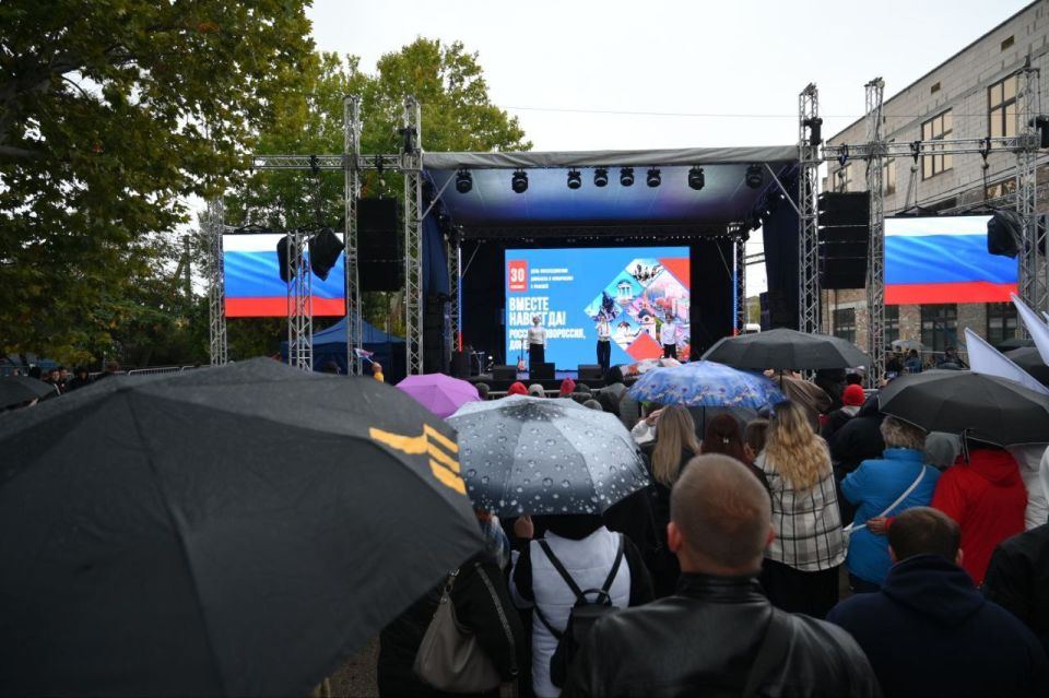 Владимир Сальдо: Мы дома. Мы с Россией. Мы вместе Владимир Сальдо: Мы дома. Мы с Россией. Мы вместе