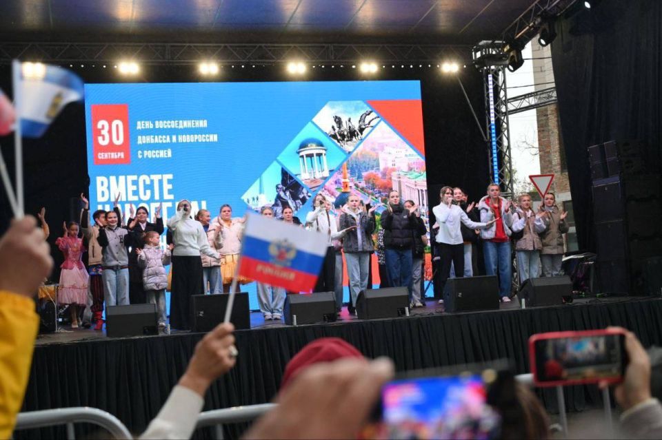 Искусство как память: в Геническе открылась выставка ветерана СВО Искусство как память: в Геническе открылась выставка ветерана СВО