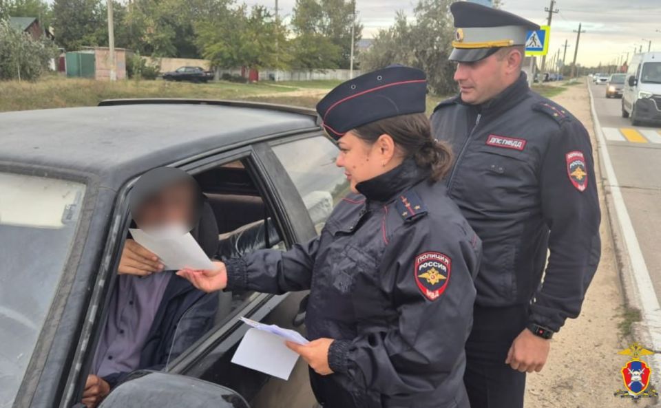 Сотрудники Госавтоинспекции провели рейд "Автокресло" в Геническом округе Сотрудники Госавтоинспекции провели рейд "Автокресло" в Геническом округе