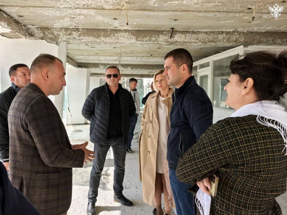 В Чаплинке начали капитальный ремонт культурно-досугового центра В Чаплинке начали капитальный ремонт культурно-досугового центра