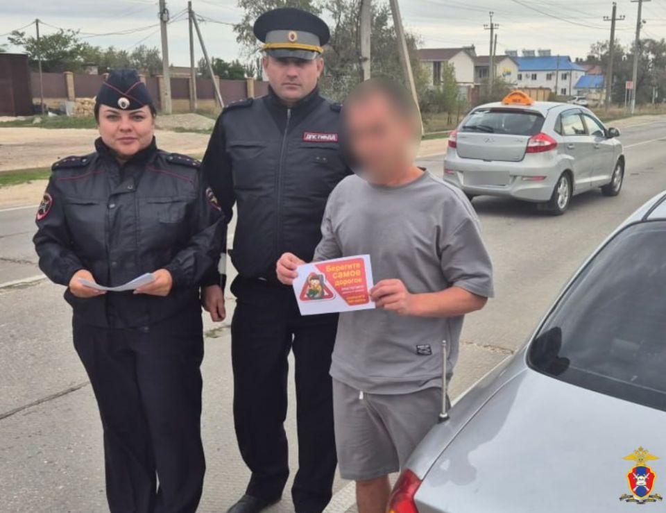 Сотрудники Госавтоинспекции провели рейд "Автокресло" в Геническом округе Сотрудники Госавтоинспекции провели рейд "Автокресло" в Геническом округе