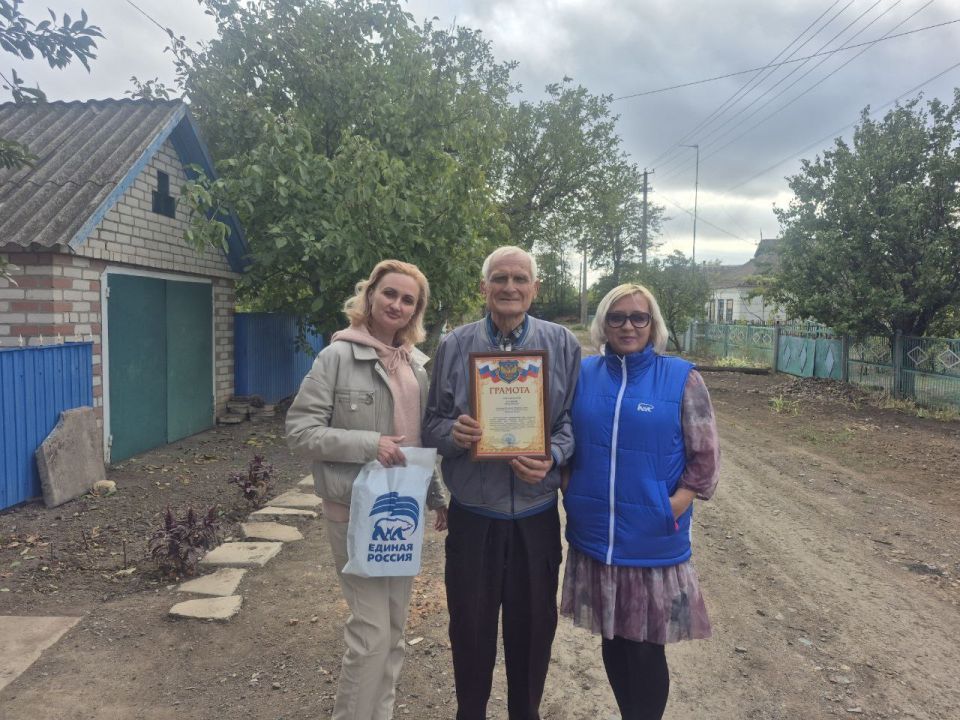 Мероприятия ко Дню пожилого человека прошли во всех округах левобережья, где это позволяет оперативная обстановка Мероприятия ко Дню пожилого человека прошли во всех округах левобережья, где это позволяет оперативная обстановка
