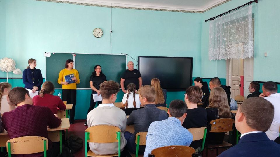Профилактический урок в Круглоозерской школе Профилактический урок в Круглоозерской школе