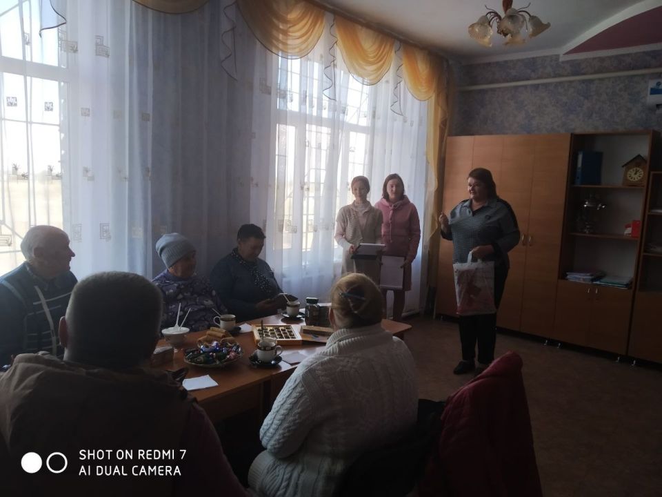 Теплый праздник ко Дню пожилых людей в Новокиевке Теплый праздник ко Дню пожилых людей в Новокиевке