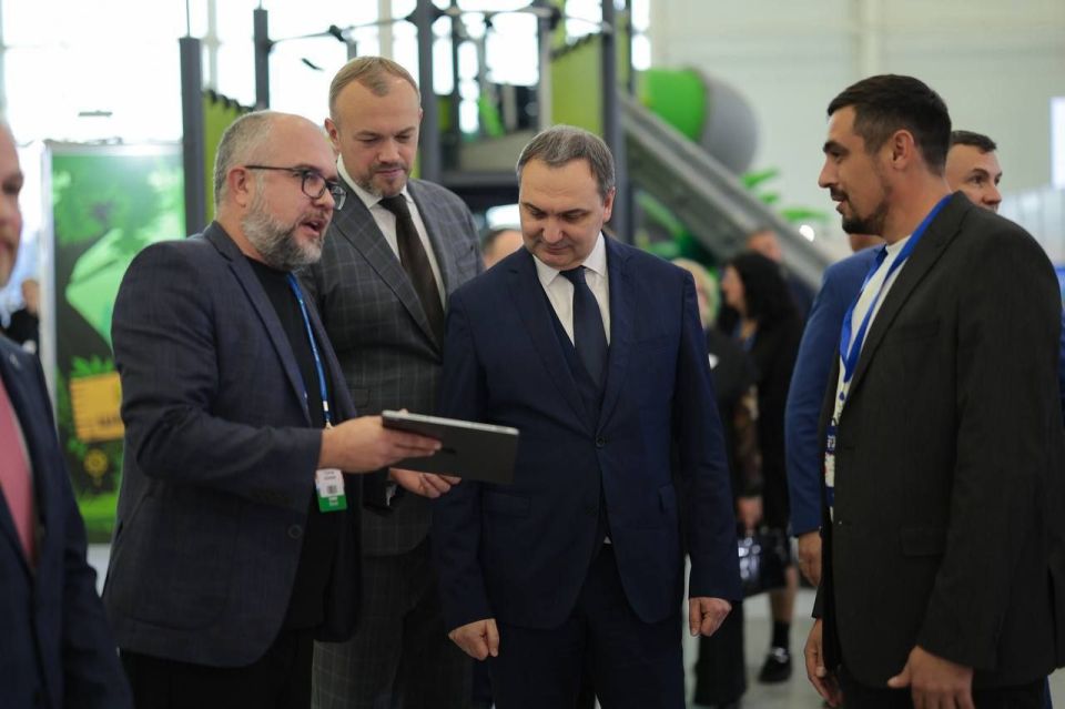 ВАРМСУ объединяет муниципалитеты и экспертов для развития комфортной городской среды на ParkSeason Expo 2025 ВАРМСУ объединяет муниципалитеты и экспертов для развития комфортной городской среды на ParkSeason Expo 2025