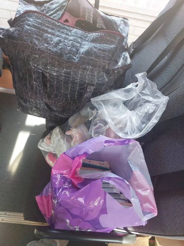 В Новую Каховку привезли гуманитарную помощь В Новую Каховку привезли гуманитарную помощь