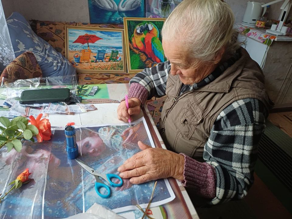 Прекрасный пример жизнелюбия, оптимизма и веры в светлое будущее — жительница села Богдановка Галина Леонтьевна Рыбачук Прекрасный пример жизнелюбия, оптимизма и веры в светлое будущее — жительница села Богдановка Галина Леонтьевна Рыбачук
