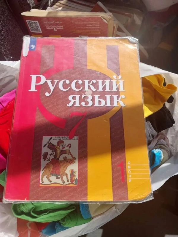 В Новую Каховку привезли гуманитарную помощь В Новую Каховку привезли гуманитарную помощь