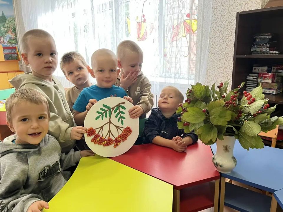 Осенние поделки малышей из Таврийского ясли-сада Осенние поделки малышей из Таврийского ясли-сада