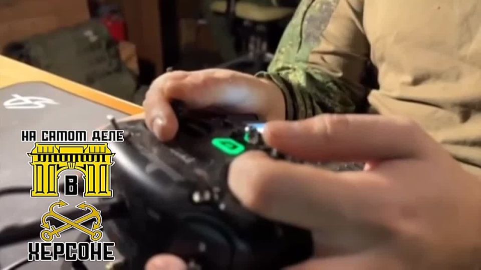На правом берегу Днепра наш расчет FPV-дронов вывел из строя бронеавтомобиль «Казак»