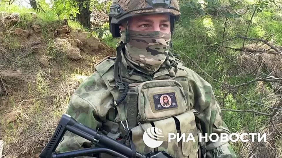 Десантники группировки войск "Днепр" выследили на правом берегу Херсонской области и уничтожили проводившую ротацию личного состава украинскую БМП "Брэдли"