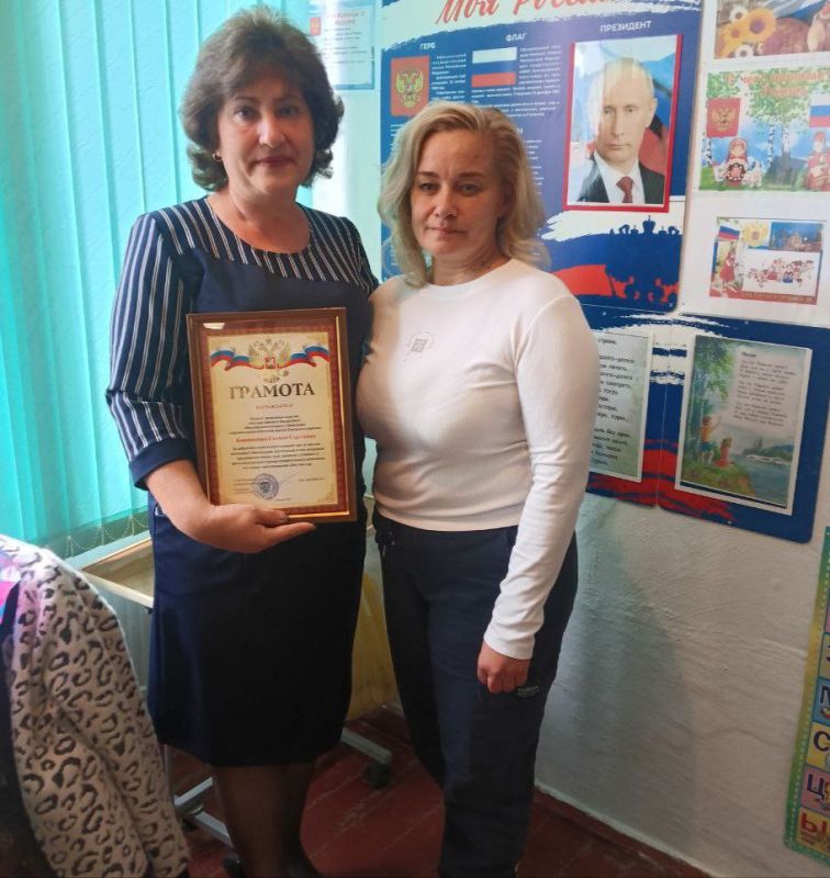 Павел Филипчук: Уважаемые учителя, работники образовательных учреждений, ветераны педагогического труда! Павел Филипчук: Уважаемые учителя, работники образовательных учреждений, ветераны педагогического труда!