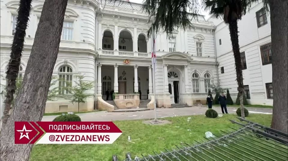 Енот из Херсона: Майдана не будет.. Очередная, уже пятая, попытка бывшей правящей партии "Единое национальное движение" устроить в Грузии "Майдан" провалилась, заявил премьер-министр Ираклий Кобахидзе