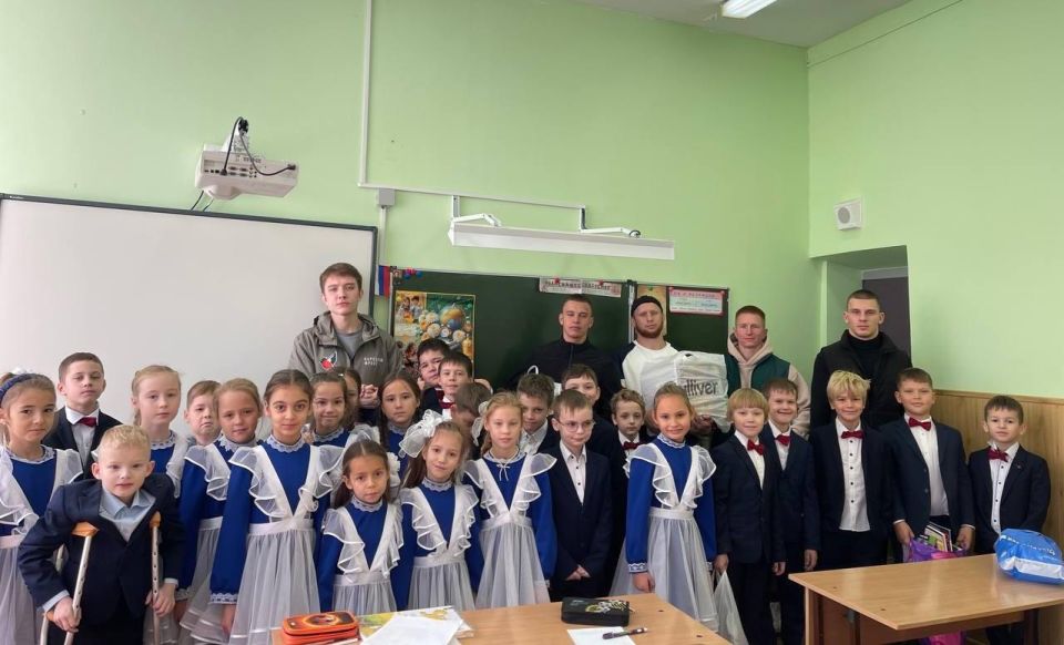 Ульяновские гимназисты собрали книги для ребят из Чаплынского муниципального округа