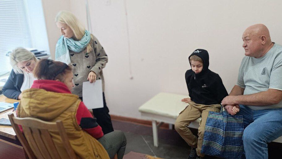 Московские врачи провели в Скадовске прием детей с ограниченными возможностями здоровья