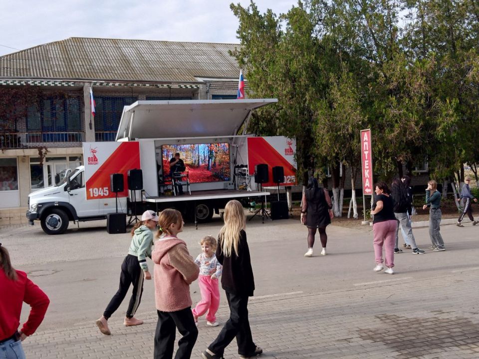 В Стокопанях отметили 205-летие села и открыли арт-объект В Стокопанях отметили 205-летие села и открыли арт-объект