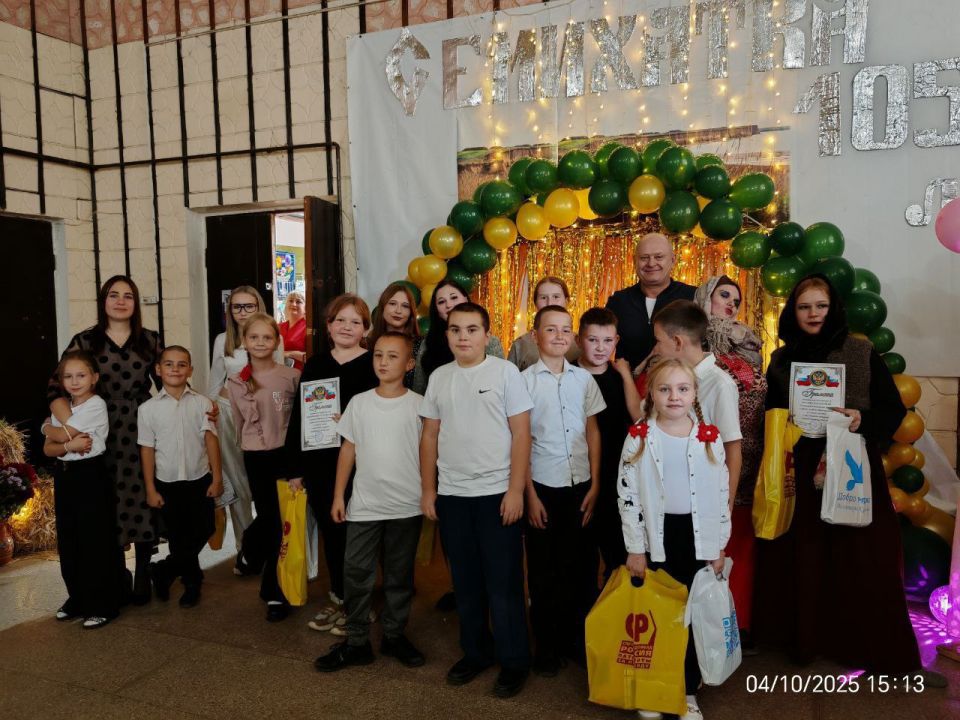 Делегация партии СРЗП приняла участие в праздновании 105-летия села Семихатки