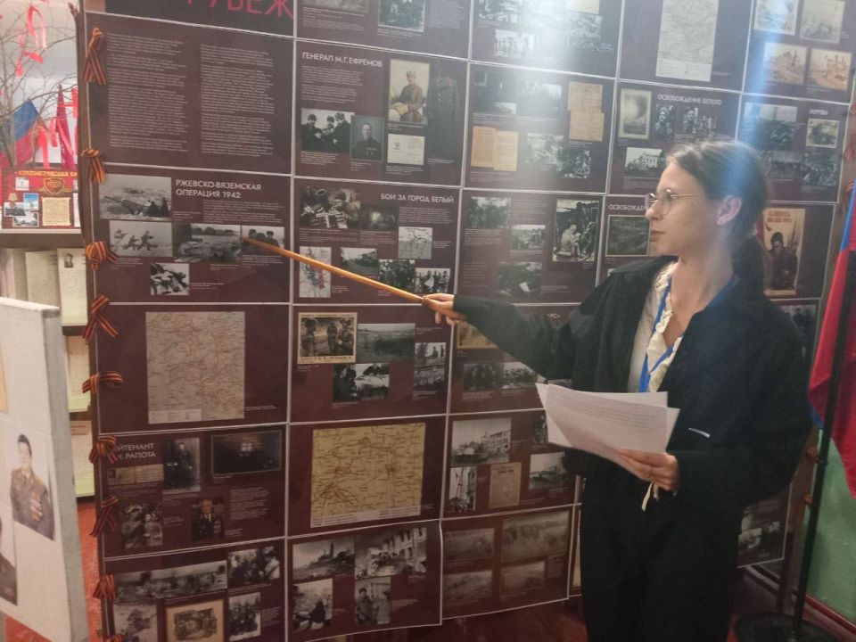 «Юный экскурсовод»: приморские школьники на время стали экскурсоводами «Юный экскурсовод»: приморские школьники на время стали экскурсоводами
