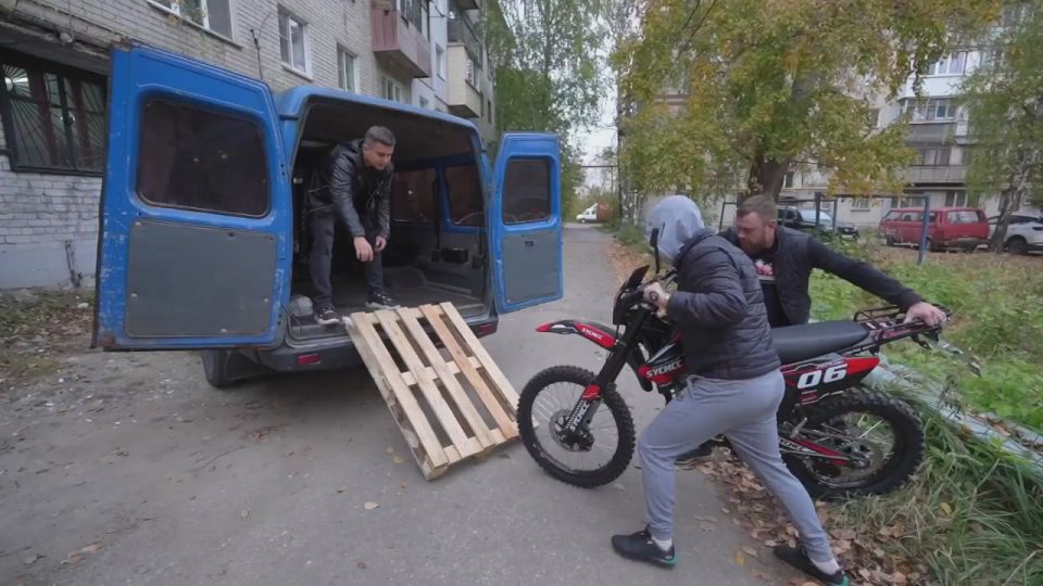 А это самый правильный ответ на любую эскалацию со стороны киевской хунты - ещё большая поддержка наших бойцов на СВО