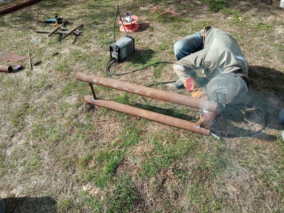Рязанцы продолжают готовить соцобъекты Чаплынки к зимнему сезону Рязанцы продолжают готовить соцобъекты Чаплынки к зимнему сезону
