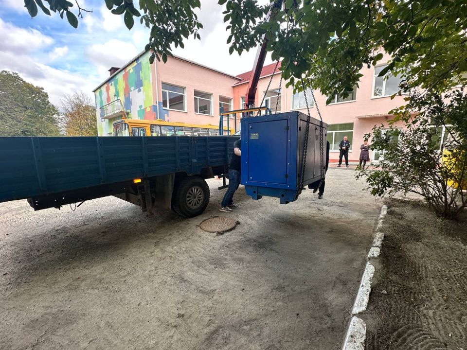 Генераторы из Пскова для Ивановских школ Генераторы из Пскова для Ивановских школ