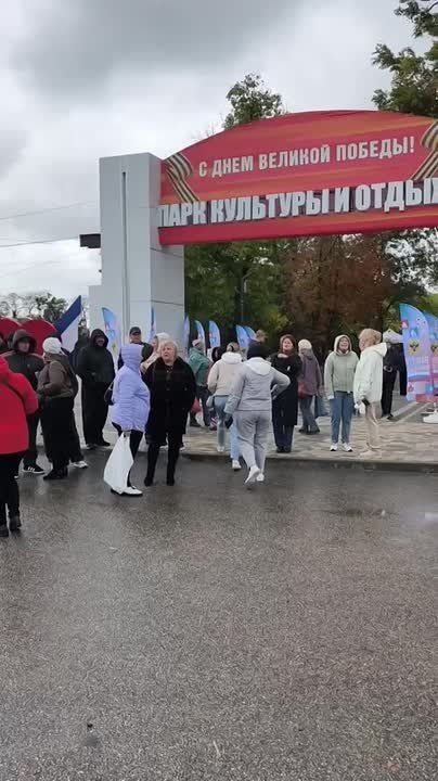 #нампишут. Праздник в Геническе несмотря на непогоду Вспоминаем, как неделю назад Херсонская область отмечала День воссоединения
