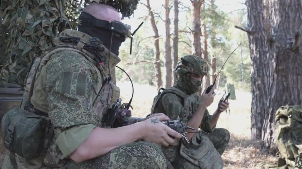 Расчеты БПЛА группировки войск «Днепр» уничтожили пункт управления беспилотниками ВФУ на правобережье Херсонской области