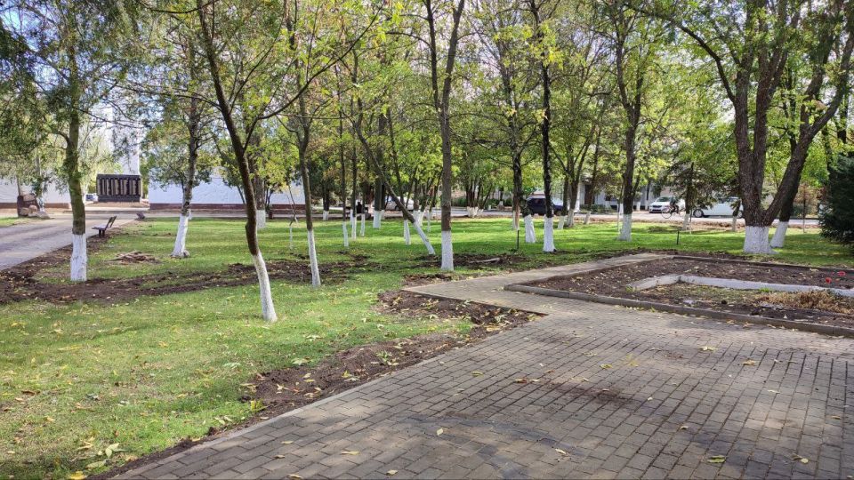 Ольга Осипенко: Посетила парк Троицкий с депутатским контролем Ольга Осипенко: Посетила парк Троицкий с депутатским контролем