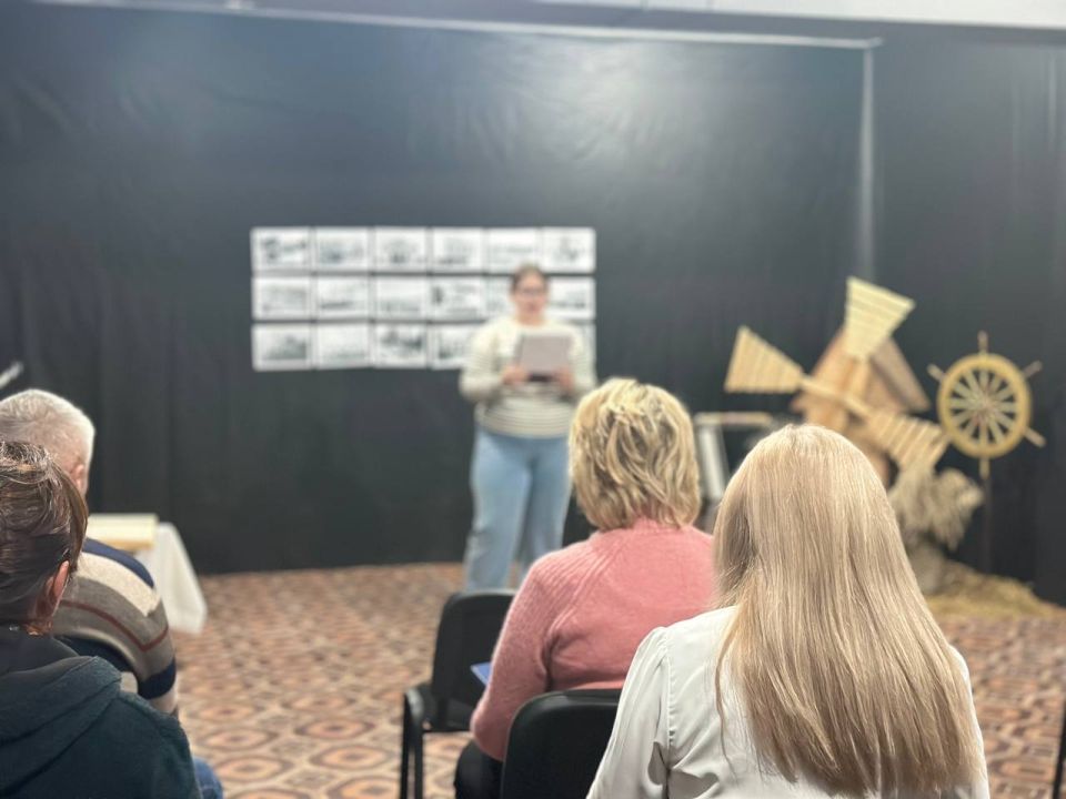 «Всему начало здесь, в краю моем родном»: Литературно-краеведческий час в Ивановке «Всему начало здесь, в краю моем родном»: Литературно-краеведческий час в Ивановке