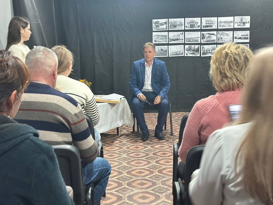 «Всему начало здесь, в краю моем родном»: Литературно-краеведческий час в Ивановке «Всему начало здесь, в краю моем родном»: Литературно-краеведческий час в Ивановке
