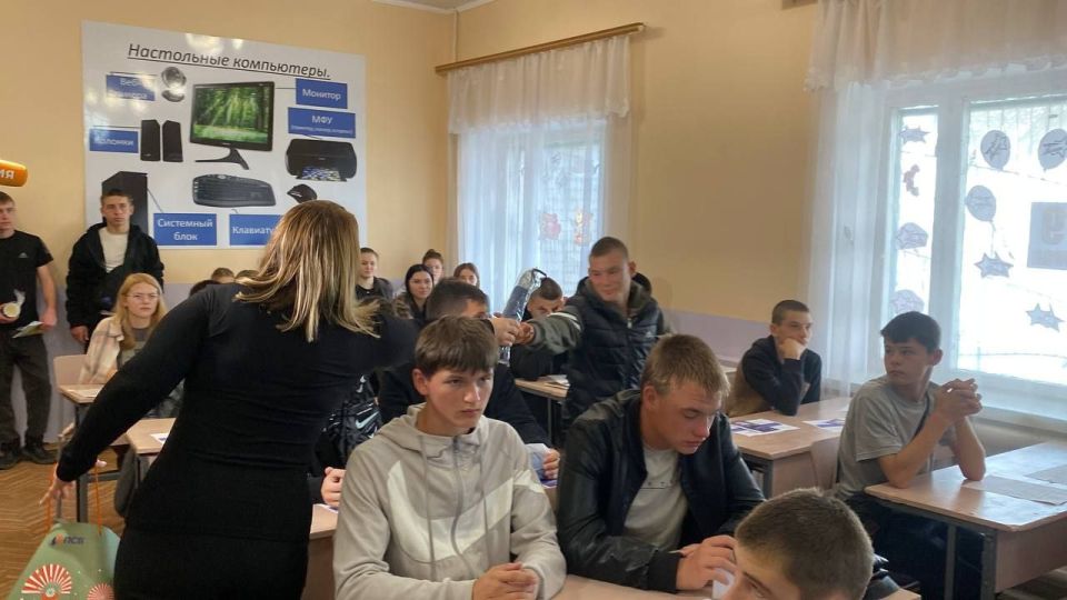 Павел Тропкин: Осторожно:мошенники!. Часто взрослые забывают о предупреждениях и мерах предосторожности от финансовых мошенников Павел Тропкин: Осторожно:мошенники!. Часто взрослые забывают о предупреждениях и мерах предосторожности от финансовых мошенников