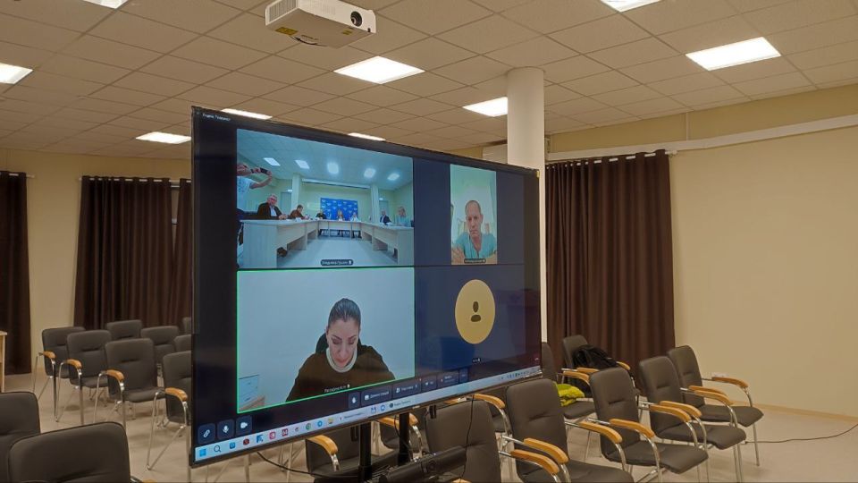 Ольга Осипенко: Комитет Херсонской областной Думы по финансам и бюджету на внеочередном заседании рассмотрел проект Закона «О внесении изменений в бюджет Херсонской области на 2025 год и плановый период 2026 и 2027 годов» Ольга Осипенко: Комитет Херсонской областной Думы по финансам и бюджету на внеочередном заседании рассмотрел проект Закона «О внесении изменений в бюджет Херсонской области на 2025 год и плановый период 2026 и 2027 годов»