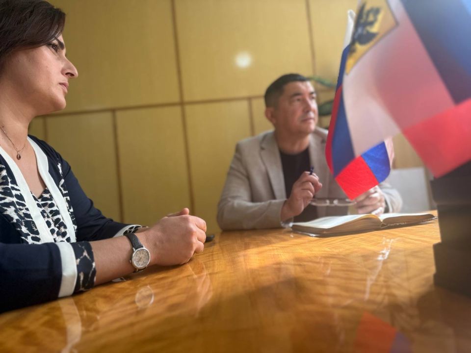 Энвер Абдураимов: Встретился с финалистом конкурса «Народный депутат» от Каланчакского муниципального округа Энвер Абдураимов: Встретился с финалистом конкурса «Народный депутат» от Каланчакского муниципального округа