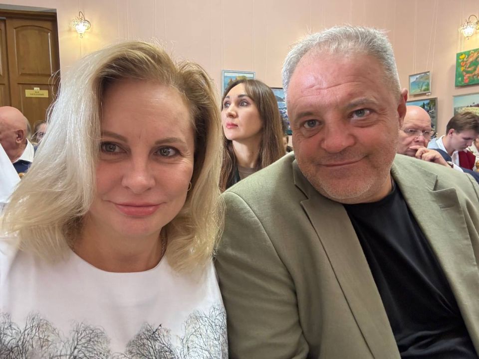 ����� ��������: ������ ������� ���� �� ������� ������������� ����������� ������������� � ������ ��λ