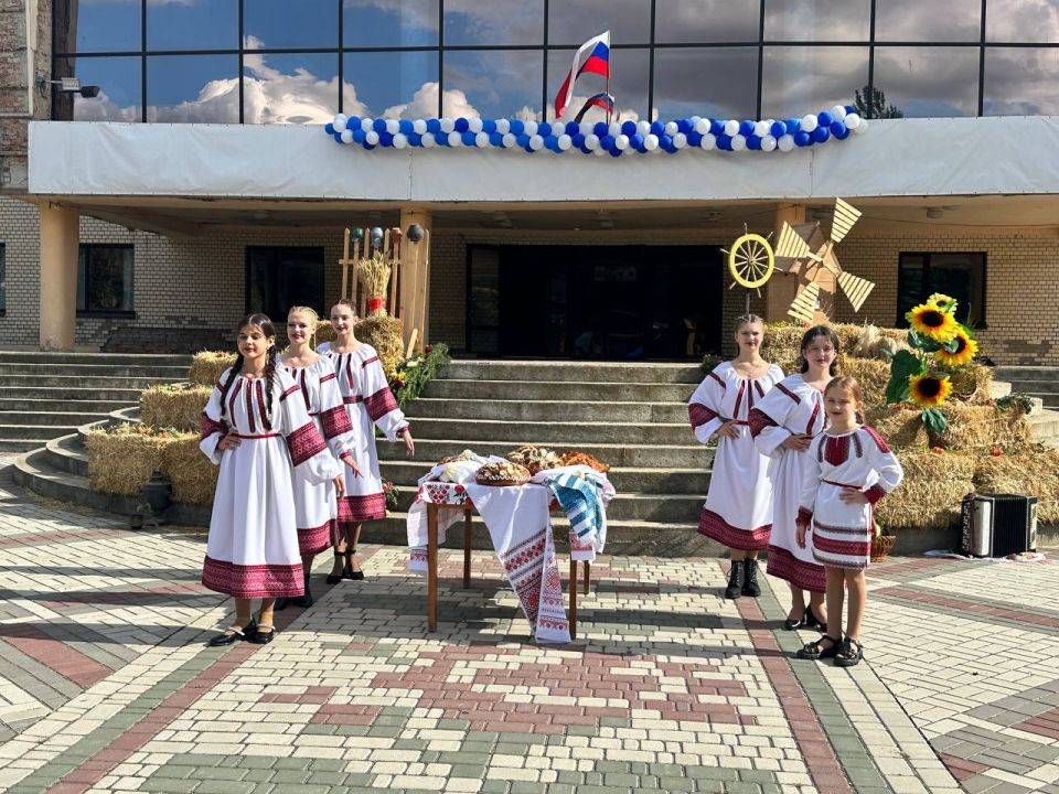 Сегодня пятница, и мы с радостью подводим итоги уходящей недели, которая подарила нам множество ярких событий и положительных эмоций Сегодня пятница, и мы с радостью подводим итоги уходящей недели, которая подарила нам множество ярких событий и положительных эмоций
