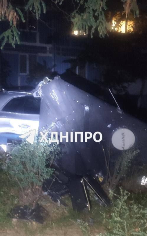 Днепр "поймал" БпЛА. После атаки сильный пожар
