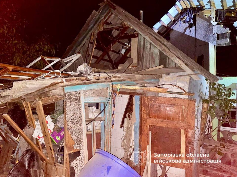 По Запорожью было нанесено по меньшей мере семь ударов БПЛА По Запорожью было нанесено по меньшей мере семь ударов БПЛА