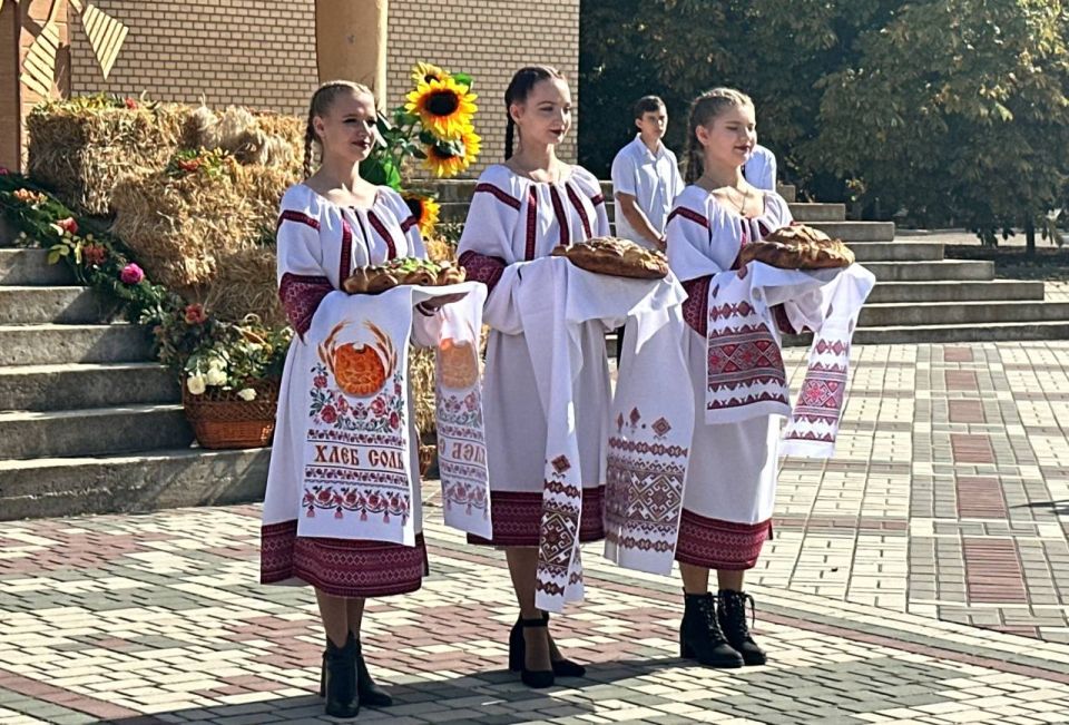 Сегодня пятница, и мы с радостью подводим итоги уходящей недели, которая подарила нам множество ярких событий и положительных эмоций Сегодня пятница, и мы с радостью подводим итоги уходящей недели, которая подарила нам множество ярких событий и положительных эмоций