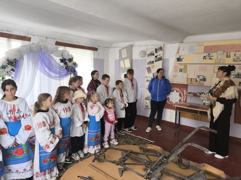 Хвала и честь труженикам села: тематический экскурс в музей истории Вольного Хвала и честь труженикам села: тематический экскурс в музей истории Вольного