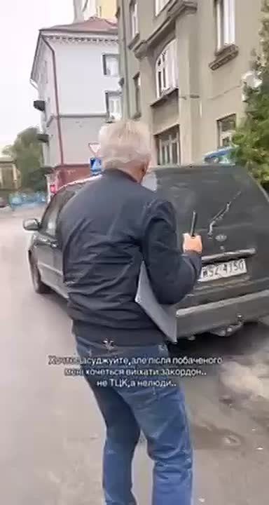   : :            