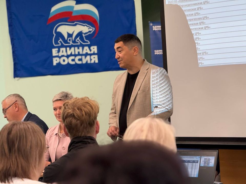 Энвер Абдураимов: Принял участие в совещании по переходу системы здравоохранения региона на ОМС Энвер Абдураимов: Принял участие в совещании по переходу системы здравоохранения региона на ОМС