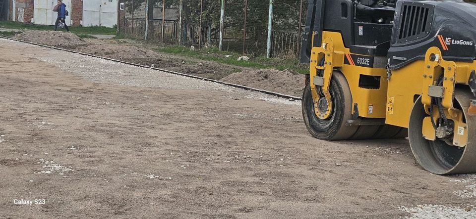 Юлия Семякина: Новая спортивная площадка в Геническе: работа продолжается, несмотря на временные трудности Юлия Семякина: Новая спортивная площадка в Геническе: работа продолжается, несмотря на временные трудности