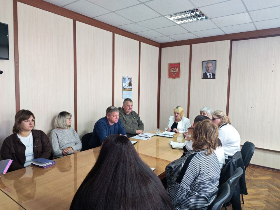 В Каланчаке обсудили актуальные вопросы развития муниципального округа В Каланчаке обсудили актуальные вопросы развития муниципального округа