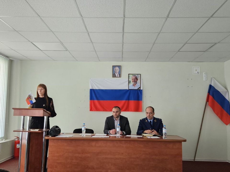 Павел Тропкин: В Новой Каховке избрали председателя Совета депутатов Павел Тропкин: В Новой Каховке избрали председателя Совета депутатов