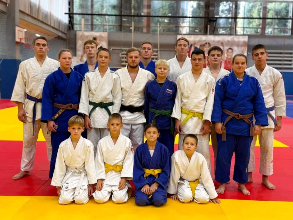 �� ���� � ����� �������. � ������ ����������� ������-������������� ����� �� ����� � �������� ������ �� ���, ���, �����������, ����������� � ���������� ��������