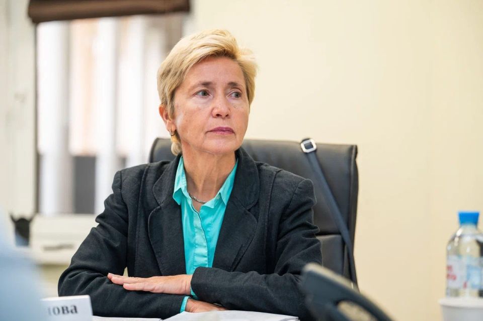 Владимир Сальдо: Провёл совещание с руководителями Минобразования, Минздрава и Минстроя — обсудили выполнение поручений Президента и некоторые важные проекты Владимир Сальдо: Провёл совещание с руководителями Минобразования, Минздрава и Минстроя — обсудили выполнение поручений Президента и некоторые важные проекты