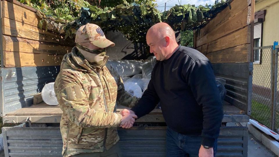 Депутат от «Единой России» передал участникам СВО изоляционный материал для обустройства быта Депутат от «Единой России» передал участникам СВО изоляционный материал для обустройства быта