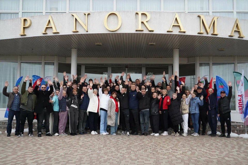 Представители спортивной сферы из Херсонской области приняли участие в форуме "Юг ЗаСпорт", сообщил Владимир Сальдо Представители спортивной сферы из Херсонской области приняли участие в форуме "Юг ЗаСпорт", сообщил Владимир Сальдо